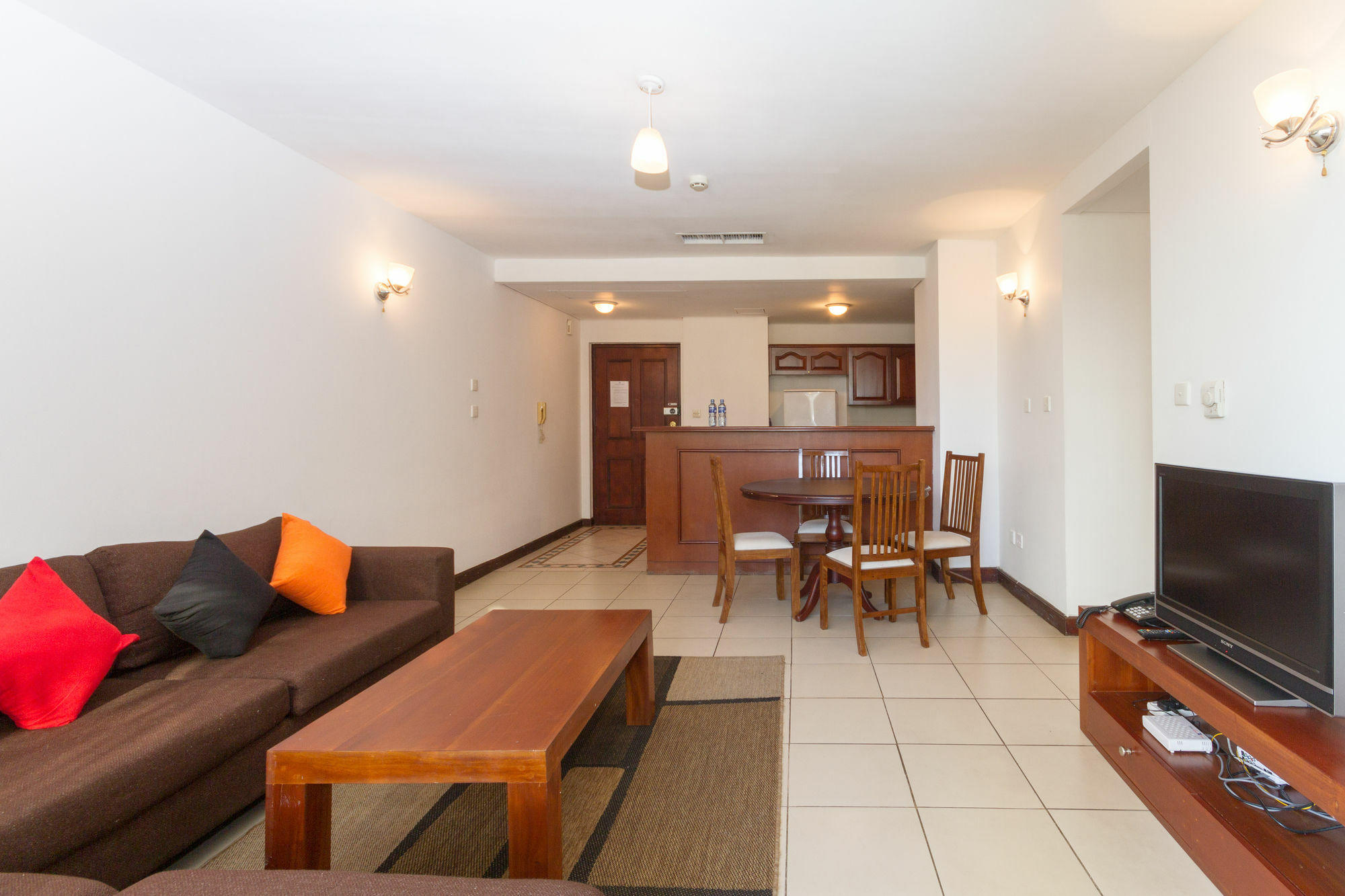 Crescat Residencies Apartment Коломбо Екстериор снимка