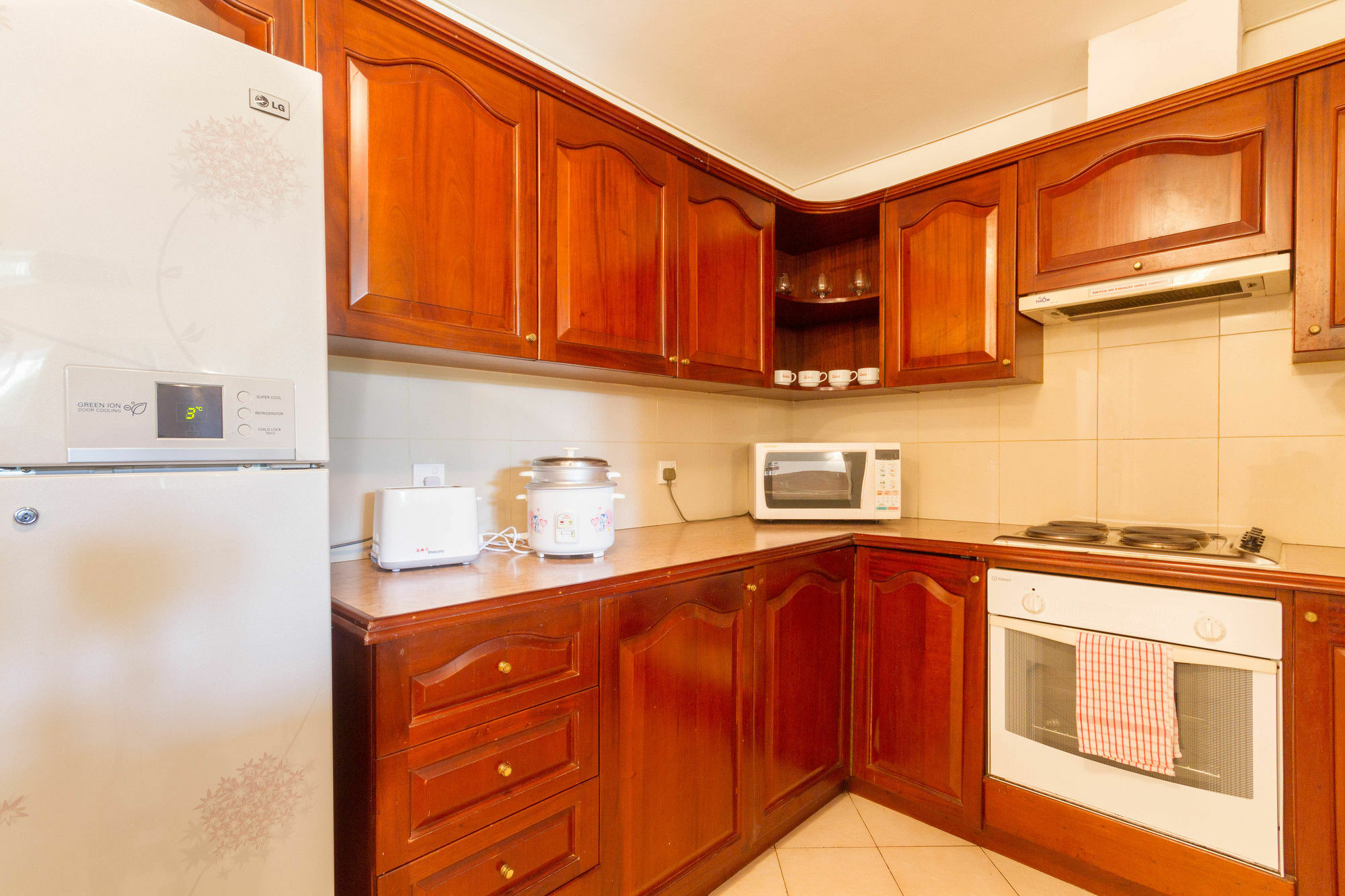 Crescat Residencies Apartment Коломбо Екстериор снимка
